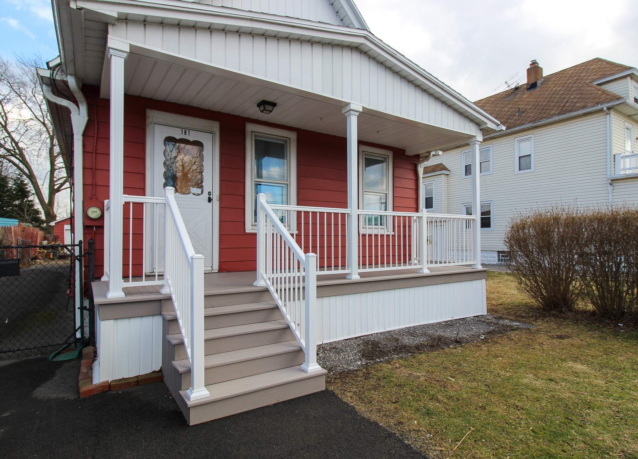 Porches by Ivy Lea Construction