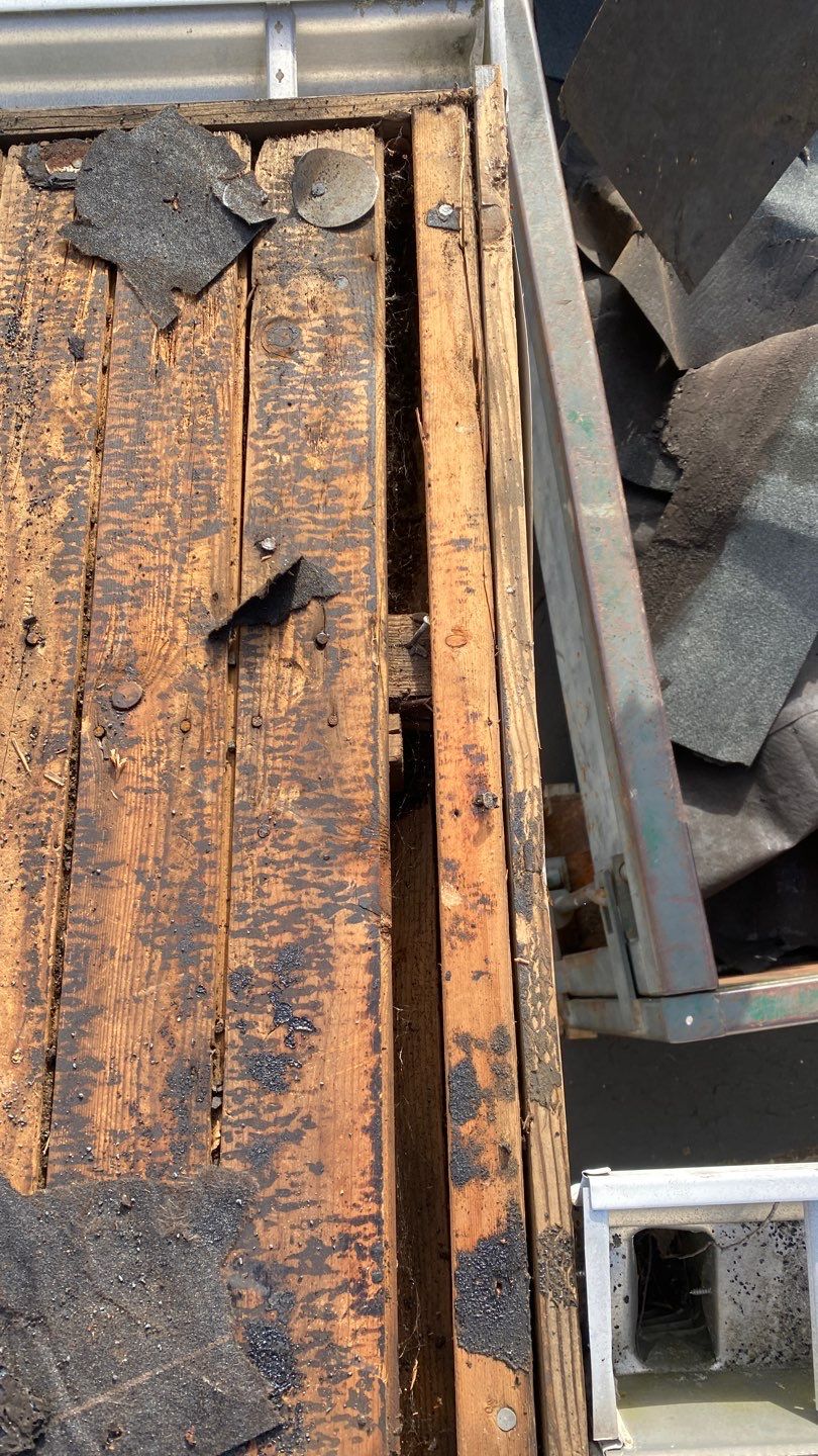 Residential Roofing Installation using Owens Corning TruDefinition Peppercorn  by A Plus Exterior