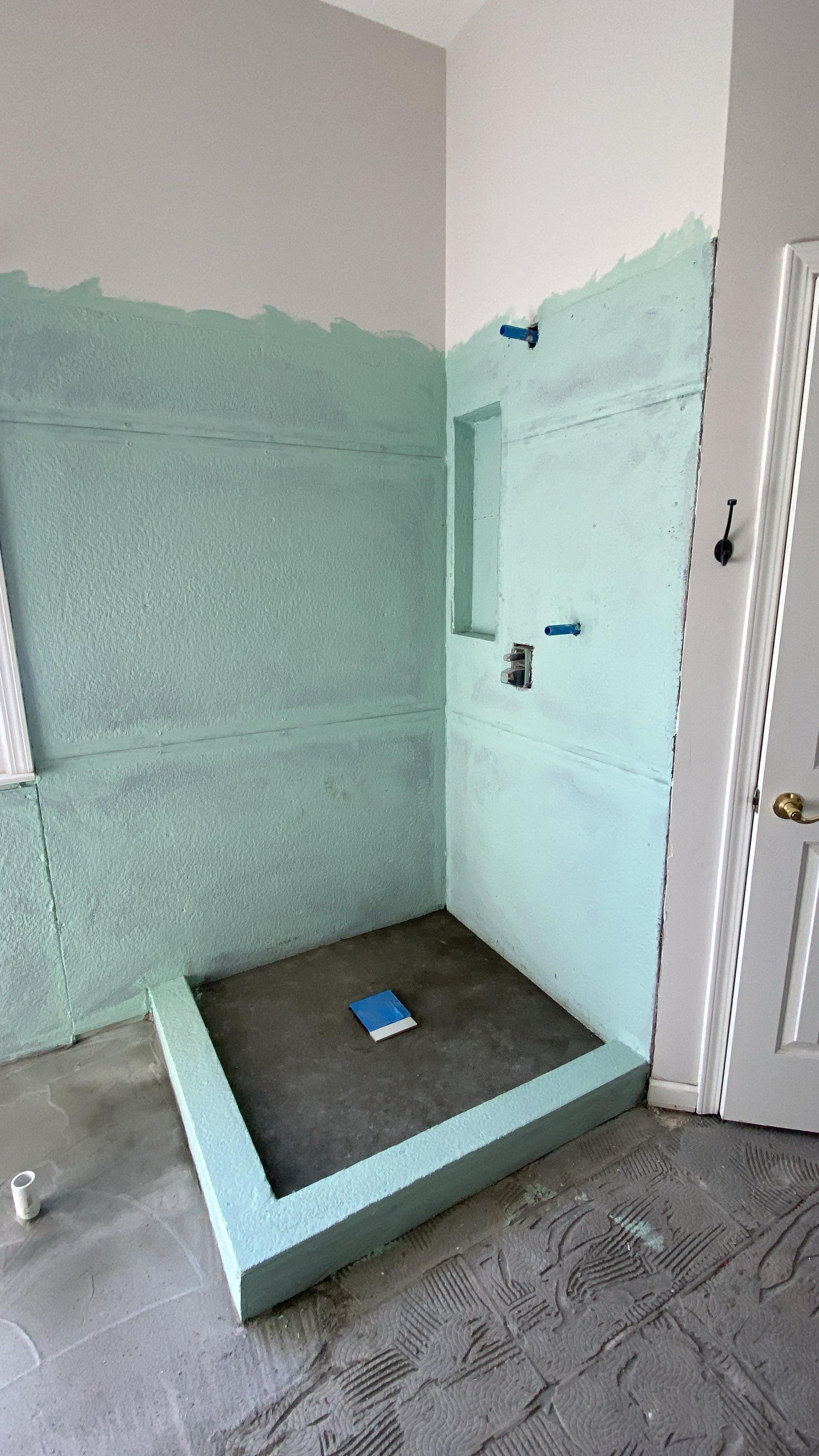Master bathroom renovation by Prudencio