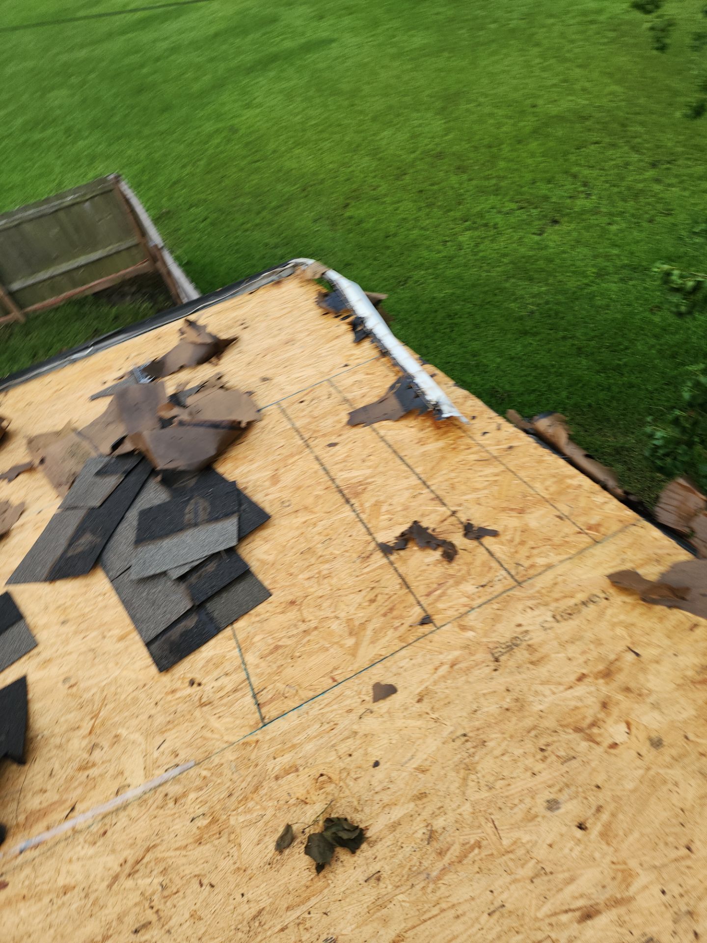Residential Roofing Installation using Owen's Corning Duration (Lifetime) Shingles by Roof Repair Company