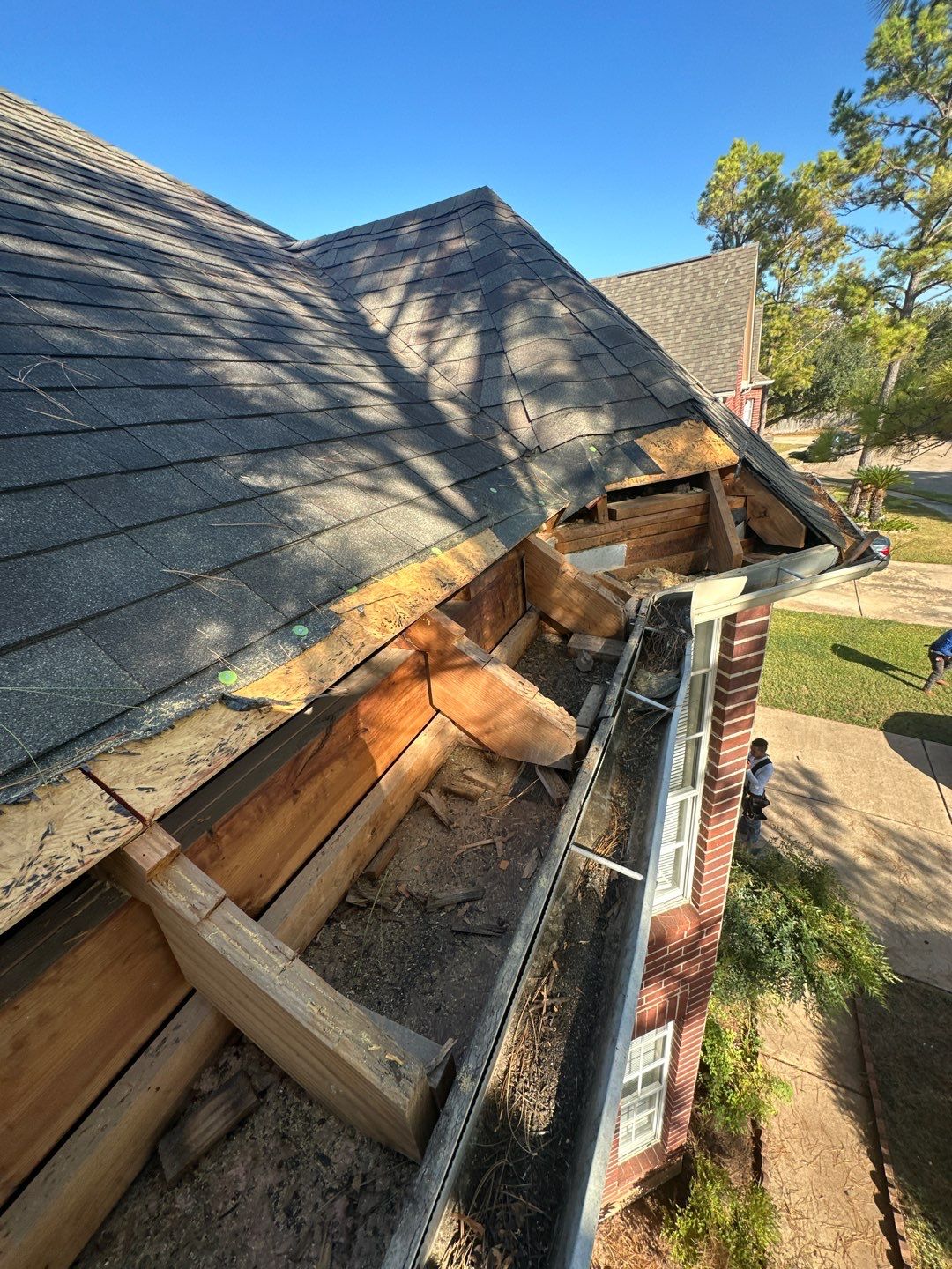 Residential Roofing Repair using Owen's Corning Duration (Lifetime) Shingles by Roof Repair Company