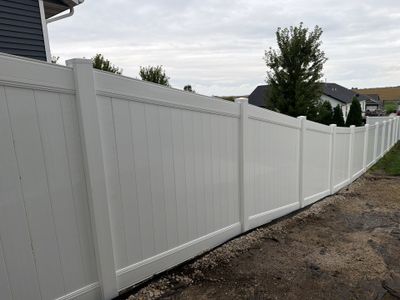Residential Vinyl Privacy Fence Installation in Urbana