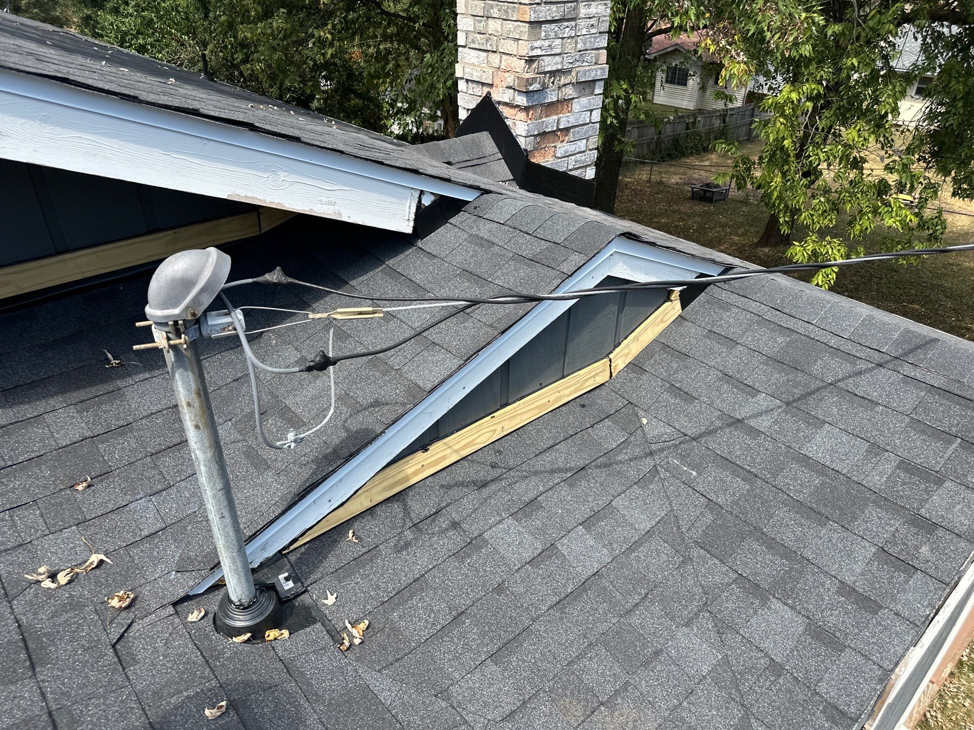 Residential Roofing Install - Atlas Pinnacle Pristine Shingle - Color Black Shadow by Titan Commercial & Residential Roofing 