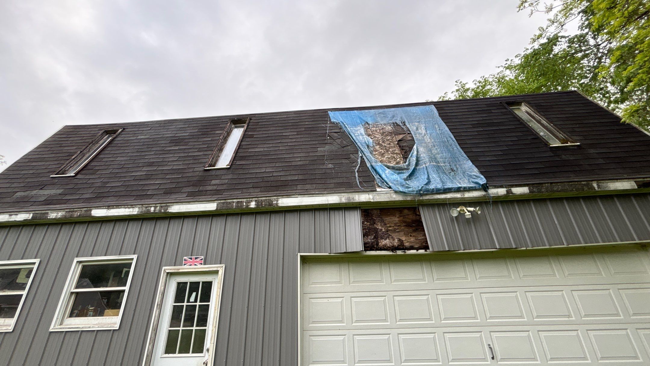 Roof Replacement using Atlas Pinnacle Pristine Pewter by 180 Contractors