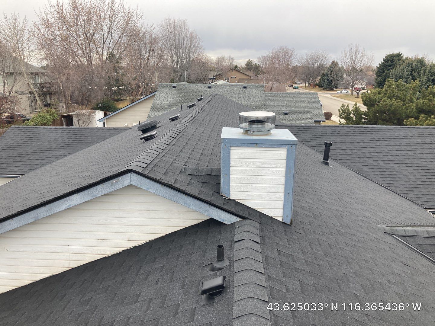 Meridian Idaho Single Level Residential Roofing Installation using Owens Corning by ID Roofing LLC