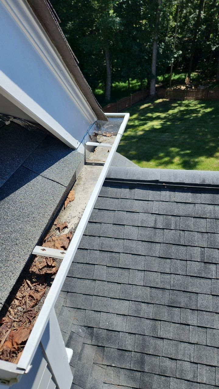 House Wash using cleaner by Power Wash Masters LLC