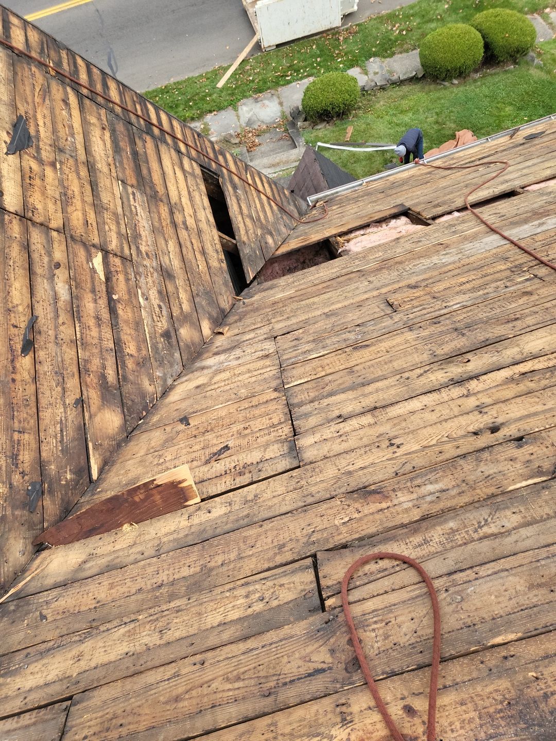 ATLAS PINNACLE COLOR: BURNT HICKORY DRIP EDGE: ROYAL BROWN by Eagle Eye Roofing
