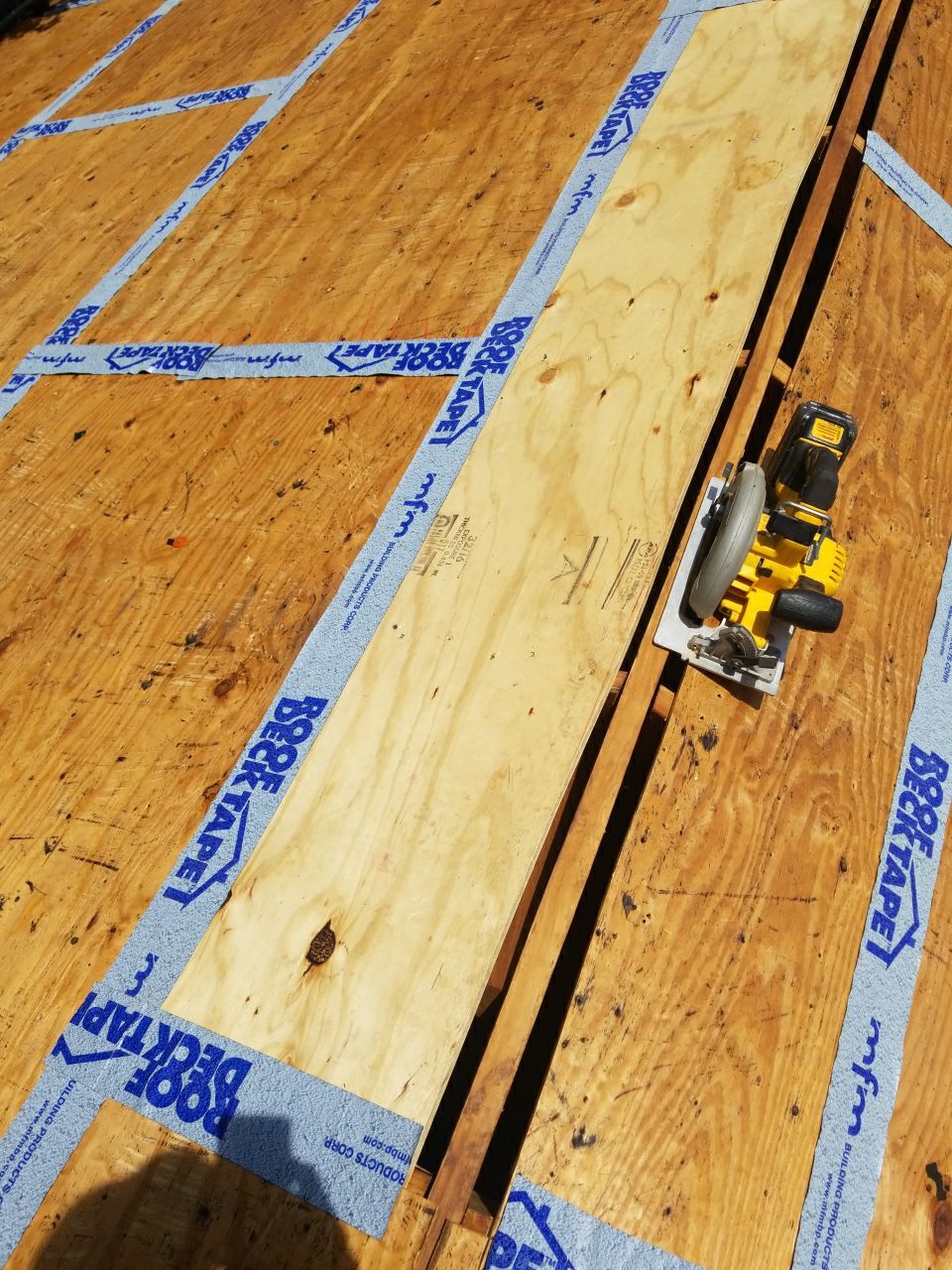 Residential Roofing Installation using Roof Replacement by American Roofing & Construction LLC