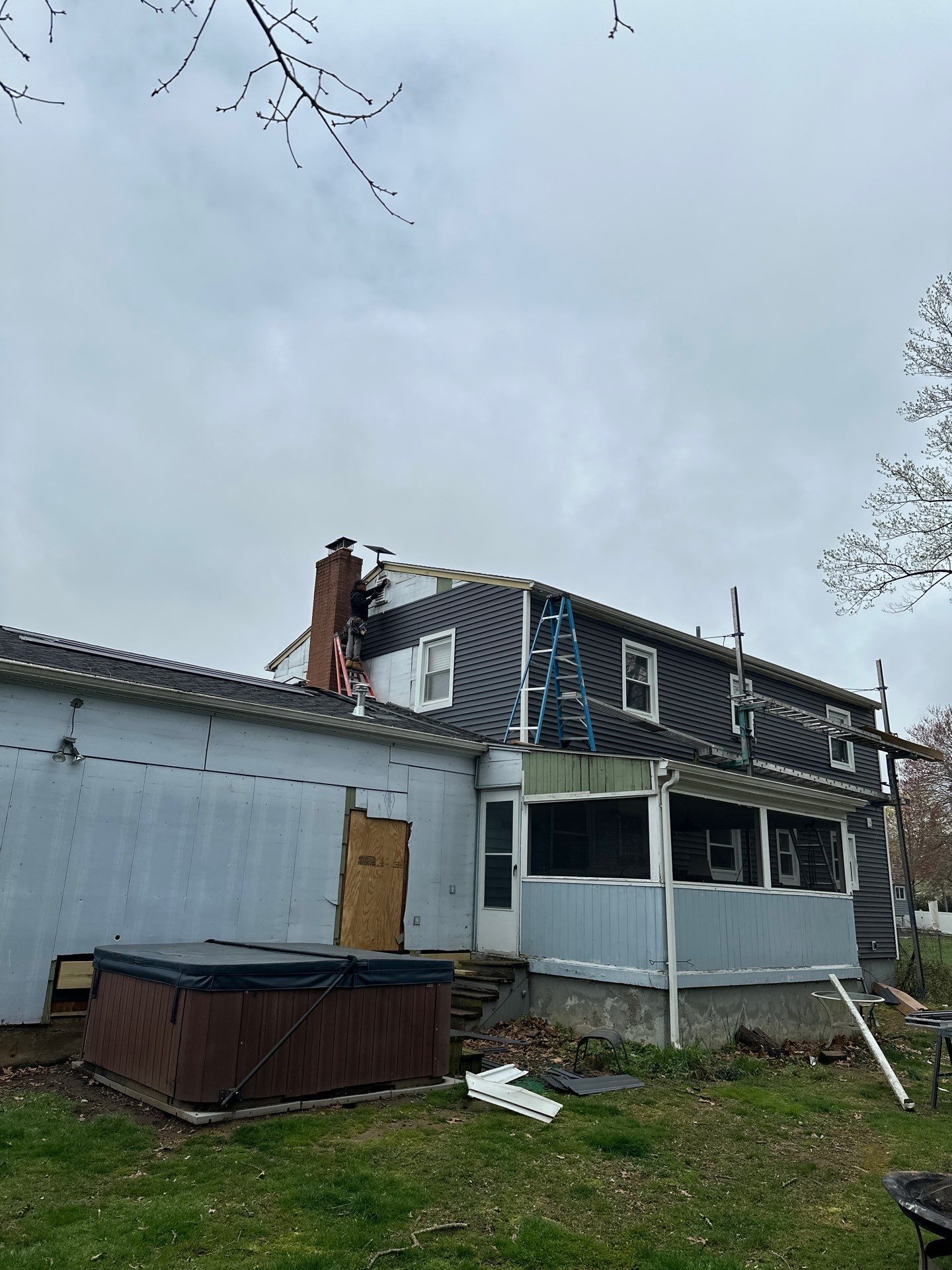 Siding Installation using Royal Building Products Carbon by A Plus Exterior