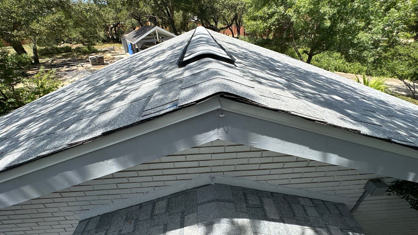 Antique Silver - Owens Corning TruDefinition Duration Storm AR by RoofsOnly.com