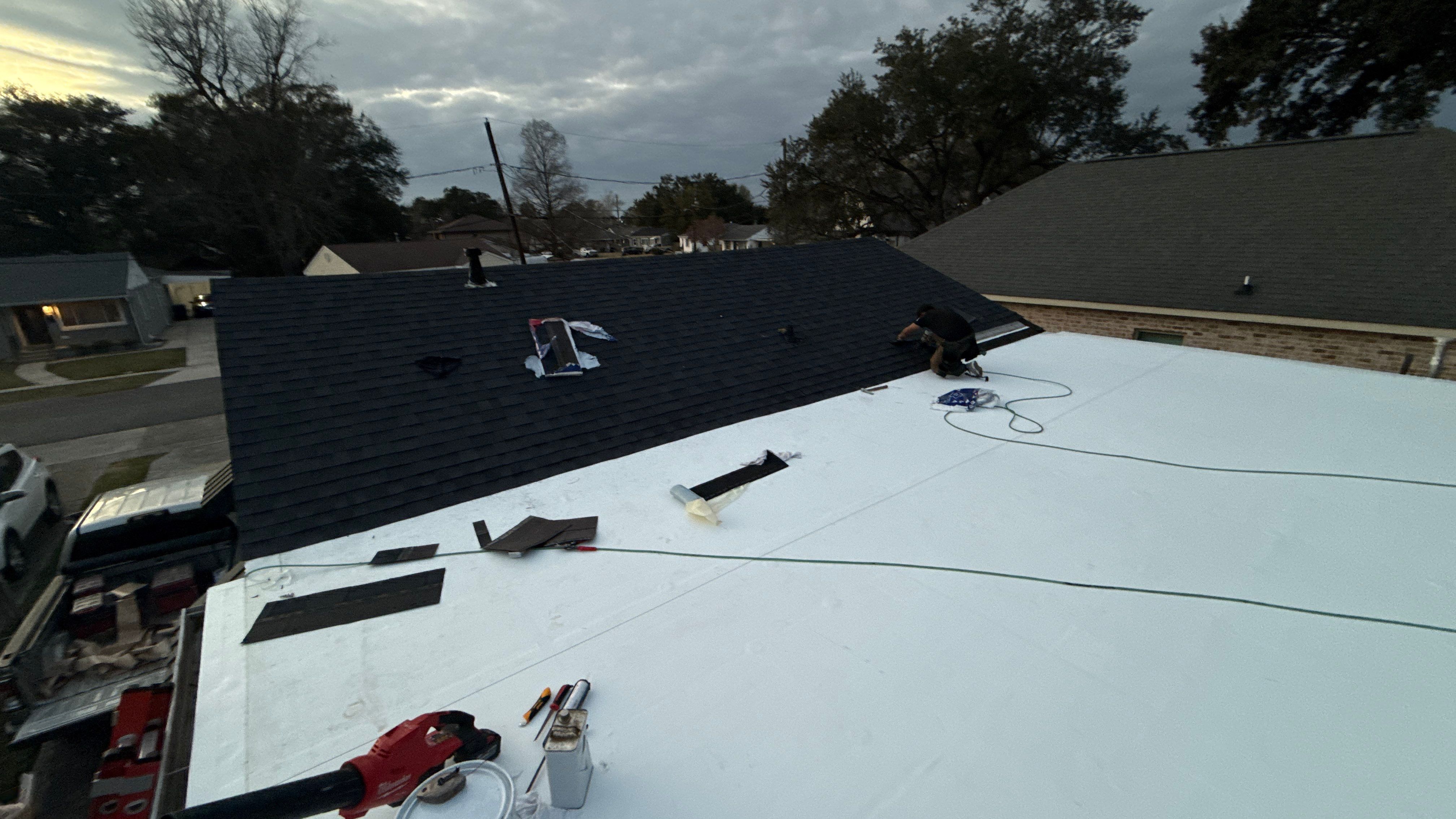Roof Replacement in New Orleans by HDS Contractors
