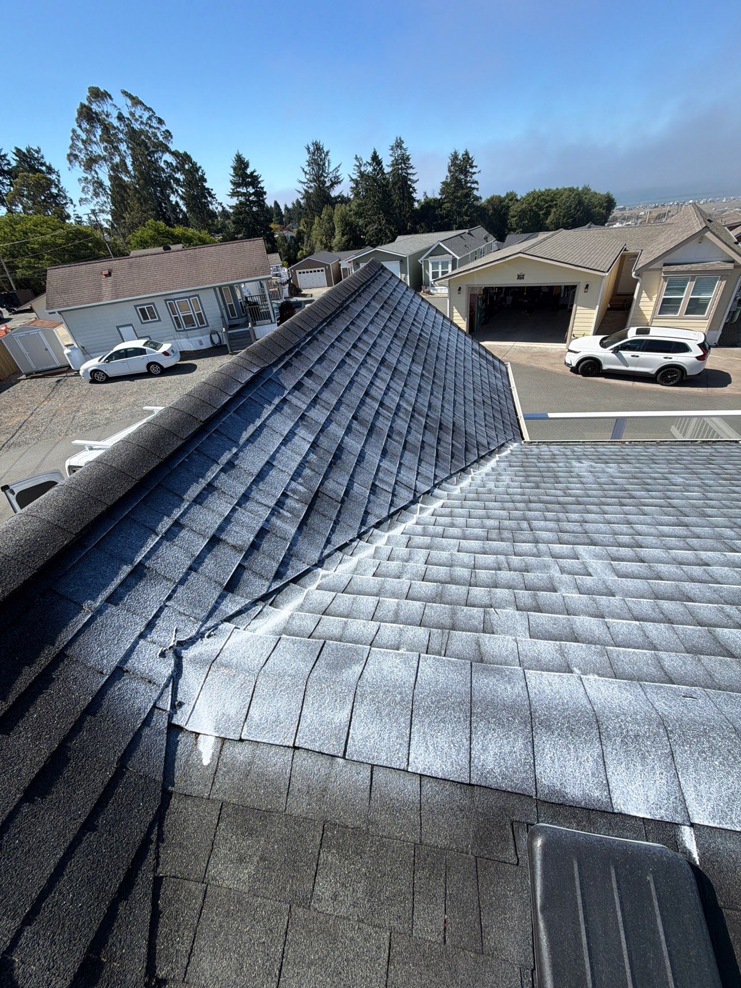 Project in Brookings by Roof Maxx of Grants Pass