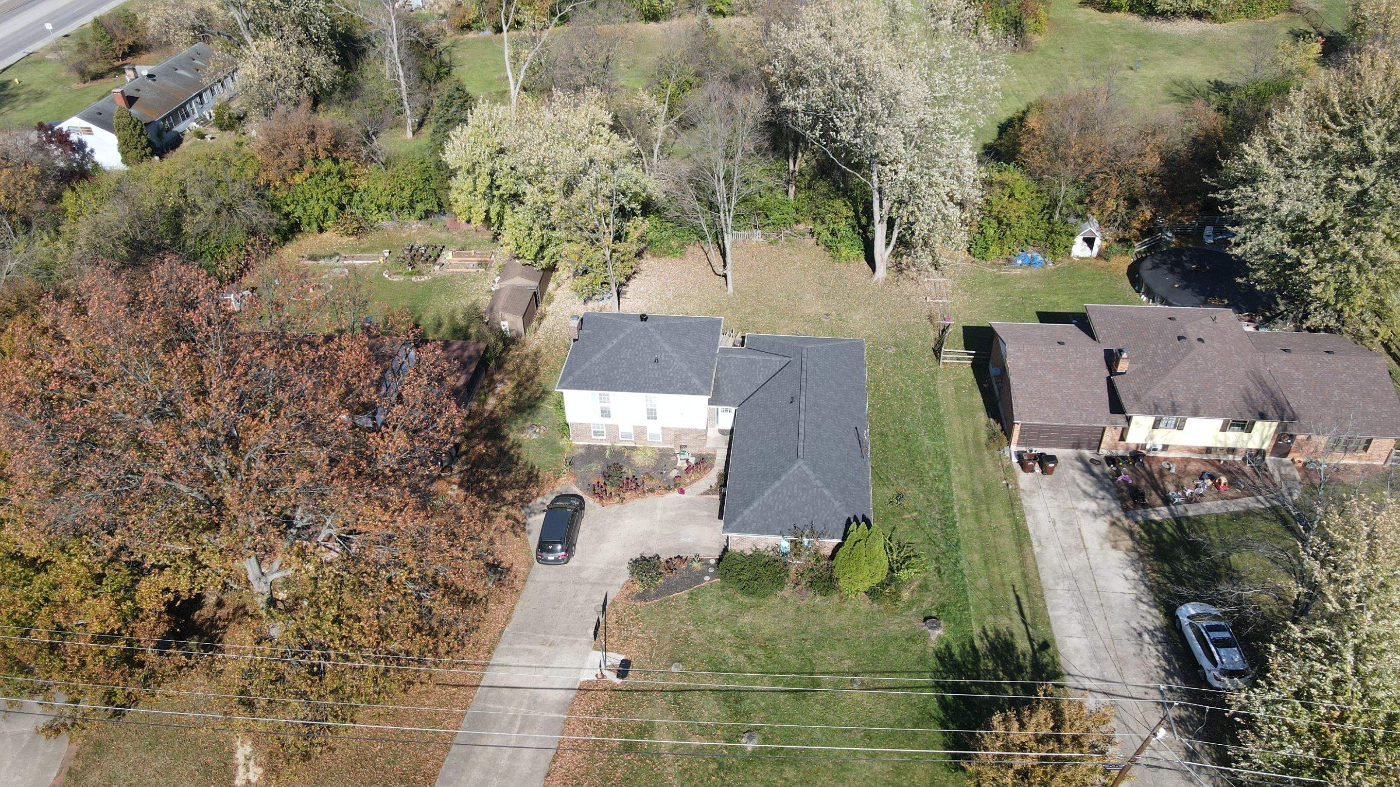 Liberty Township - Pristine Black by Tamlin Roofing