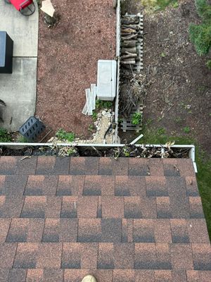 Turtle Shell gutter protection installation in Naperville, IL 60565, photograph 7