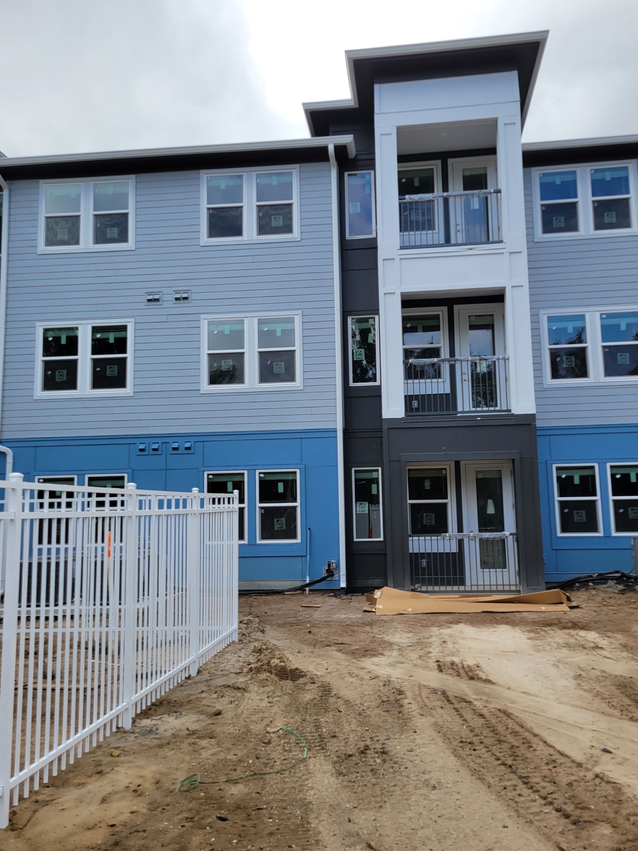 7-Inch Seamless Gutters for Large Roofs in Daytona Beach FL by Gutter Professors