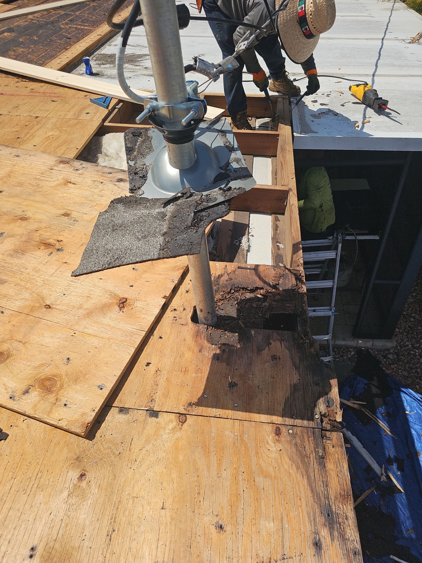 Project in St. Petersburg 33702 by Mitchell Roofing Company LLC 