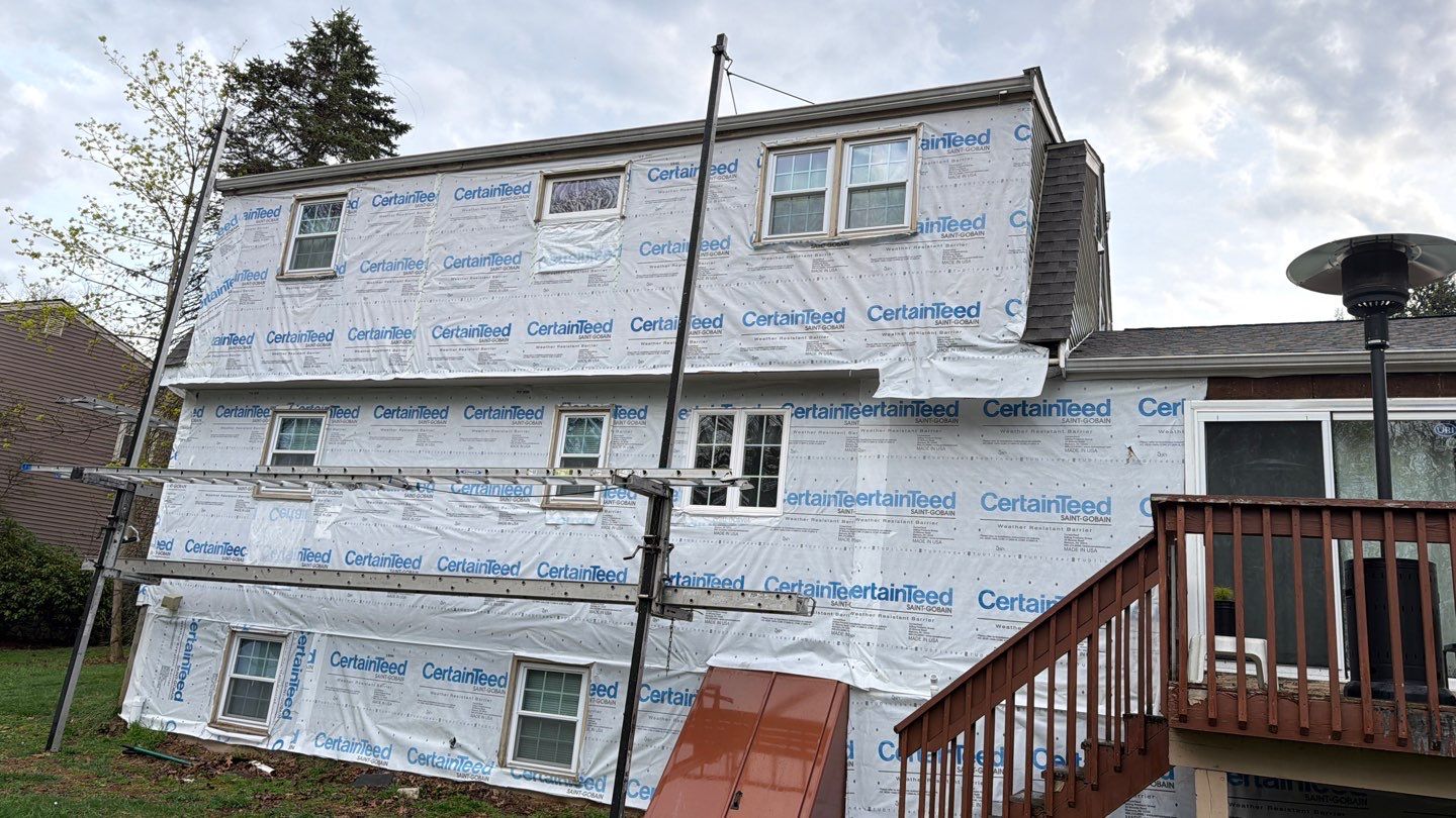 Siding Refresh with Cert Monogram D/4x12'6" clapboard, Herringbone by DiGiorgi Roofing and Siding Inc