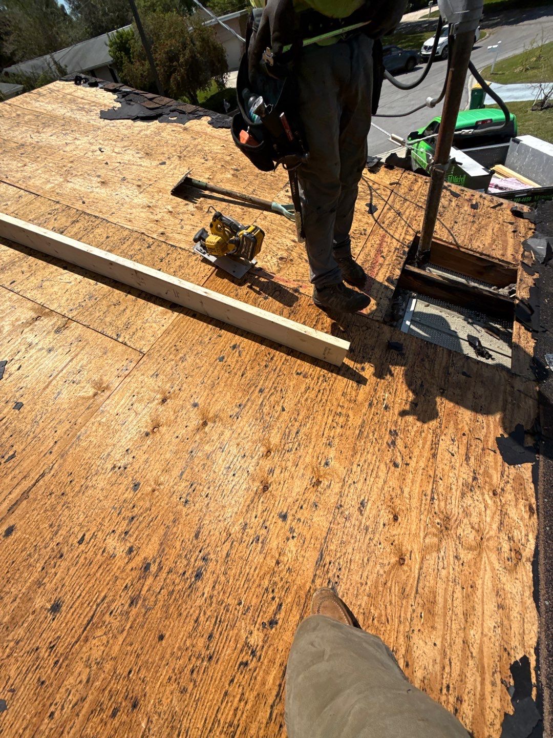 Project in Largo 33770 by Mitchell Roofing Company LLC 