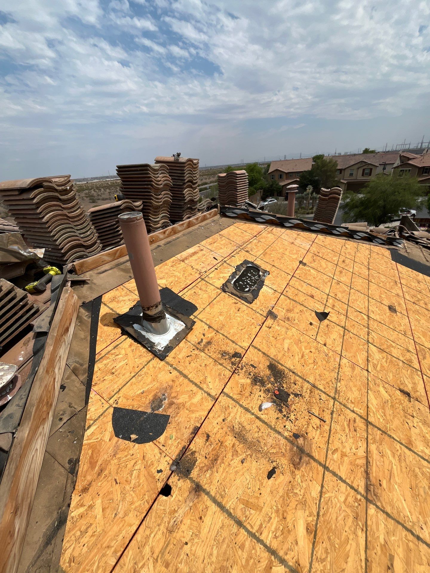 San Diego Blend Concrete Tile by Reimagine Roofing