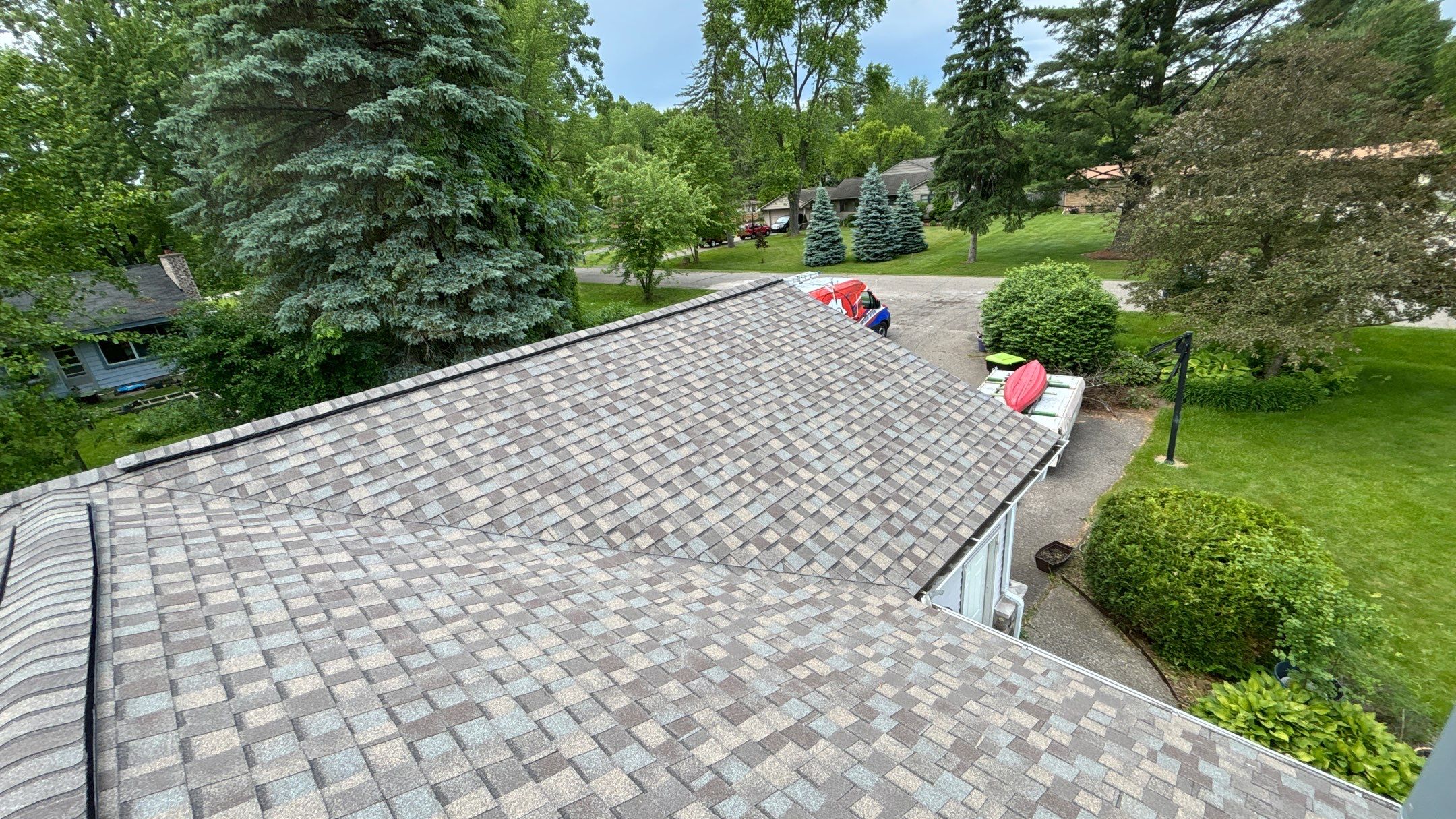 Roof Replacement using CertainTeed Landmark Pro by 180 Contractors