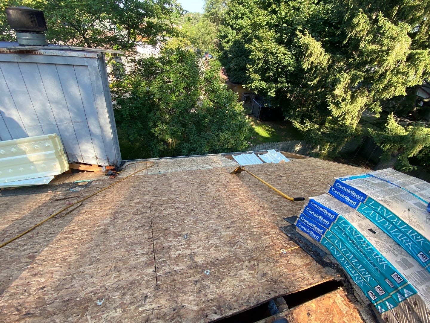 Roof Replacement using CertainTeed Landmark by 180 Contractors