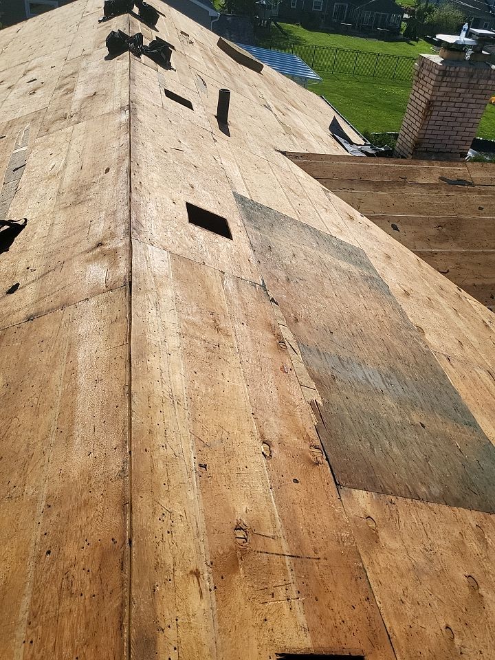 ATLAS PINNACLE COLOR: SUMMER STORM DRIP EDGE: WHITE by Eagle Eye Roofing