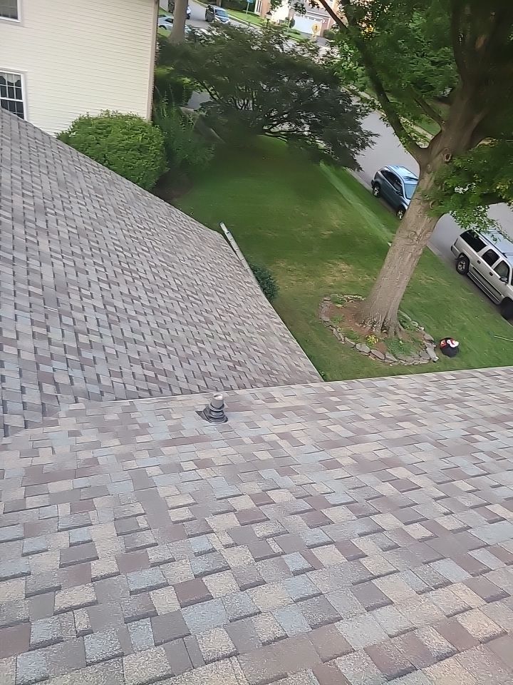 Burke: CertainTeed Landmark Pro Architectural Shingles in Max Def Weathered Wood by RM Banning, Inc.