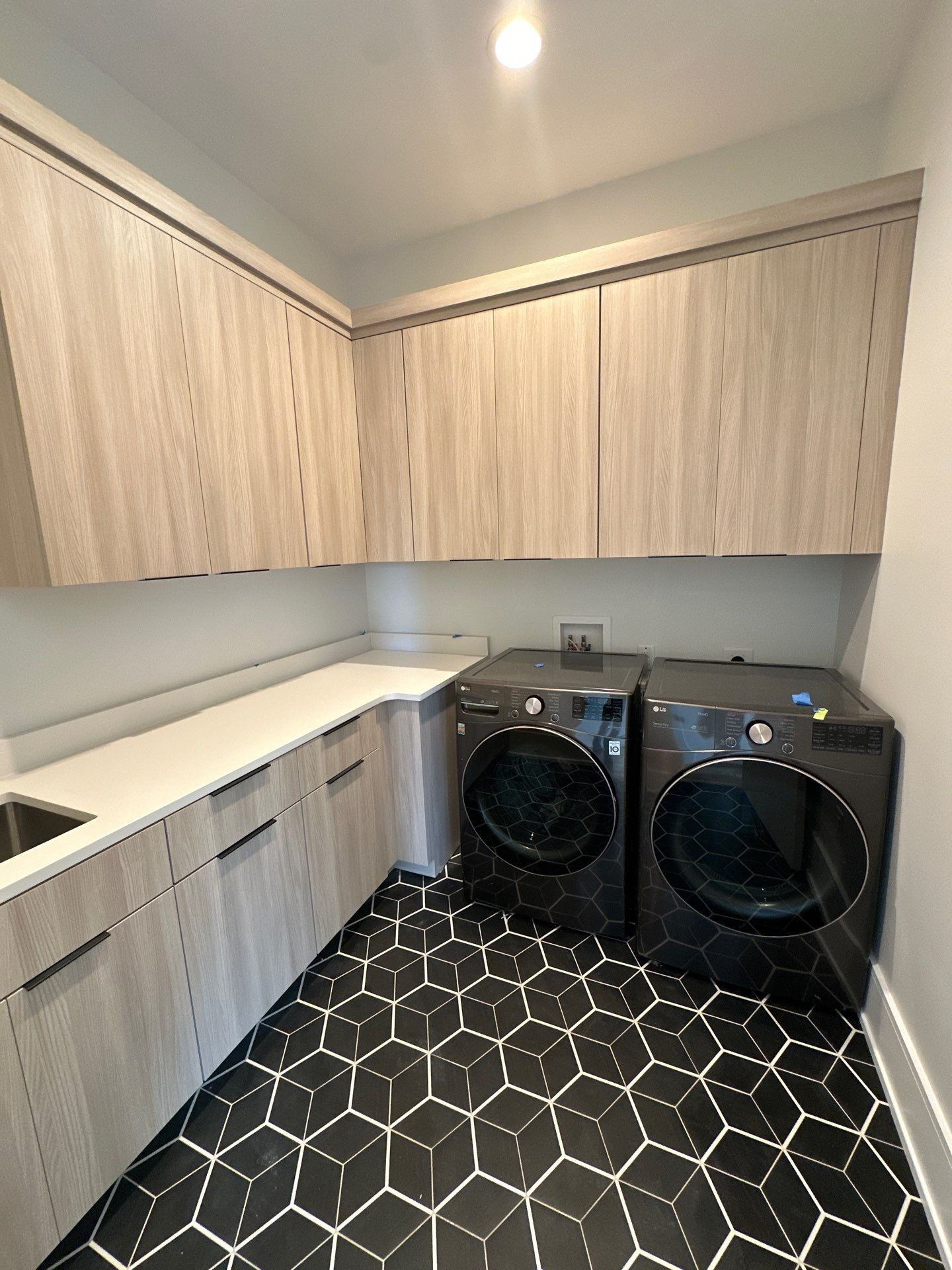 Interior Paint and Flooring in Nashville by Music City Improvements