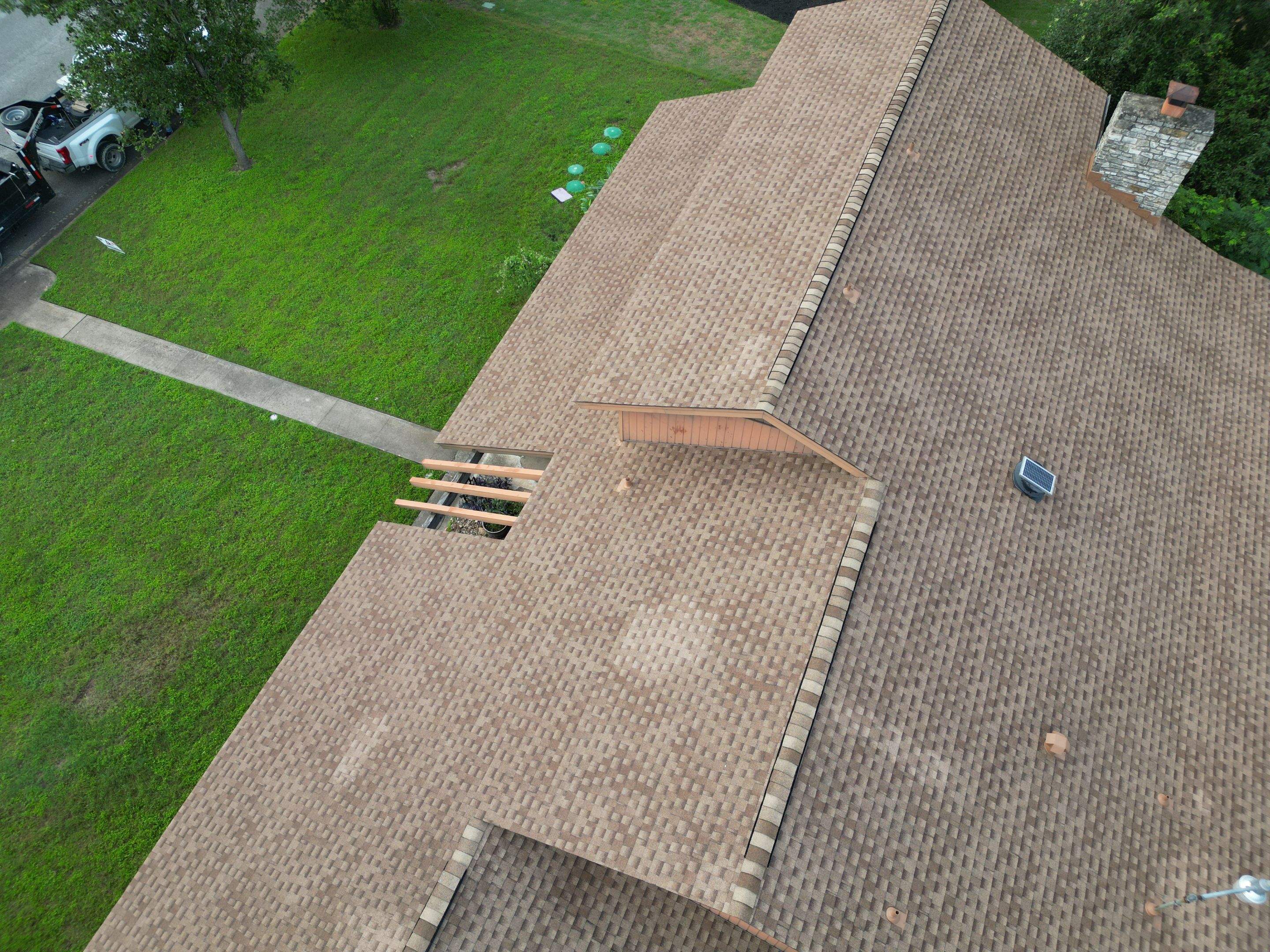 Shakewood - GAF Timberline HDZ by RoofsOnly.com