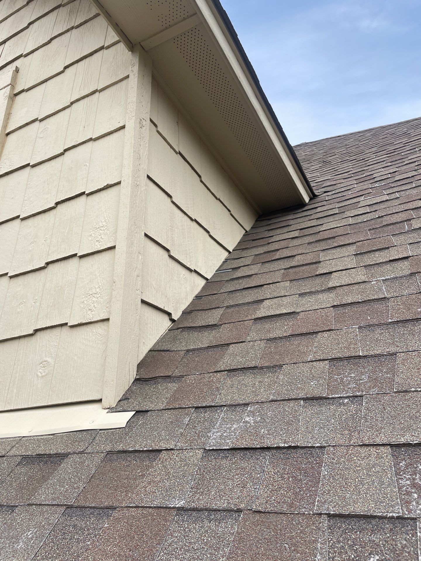 Residential Roof Replacement using Malarkey Vista (Weathered Wood) by Sentry Roofing