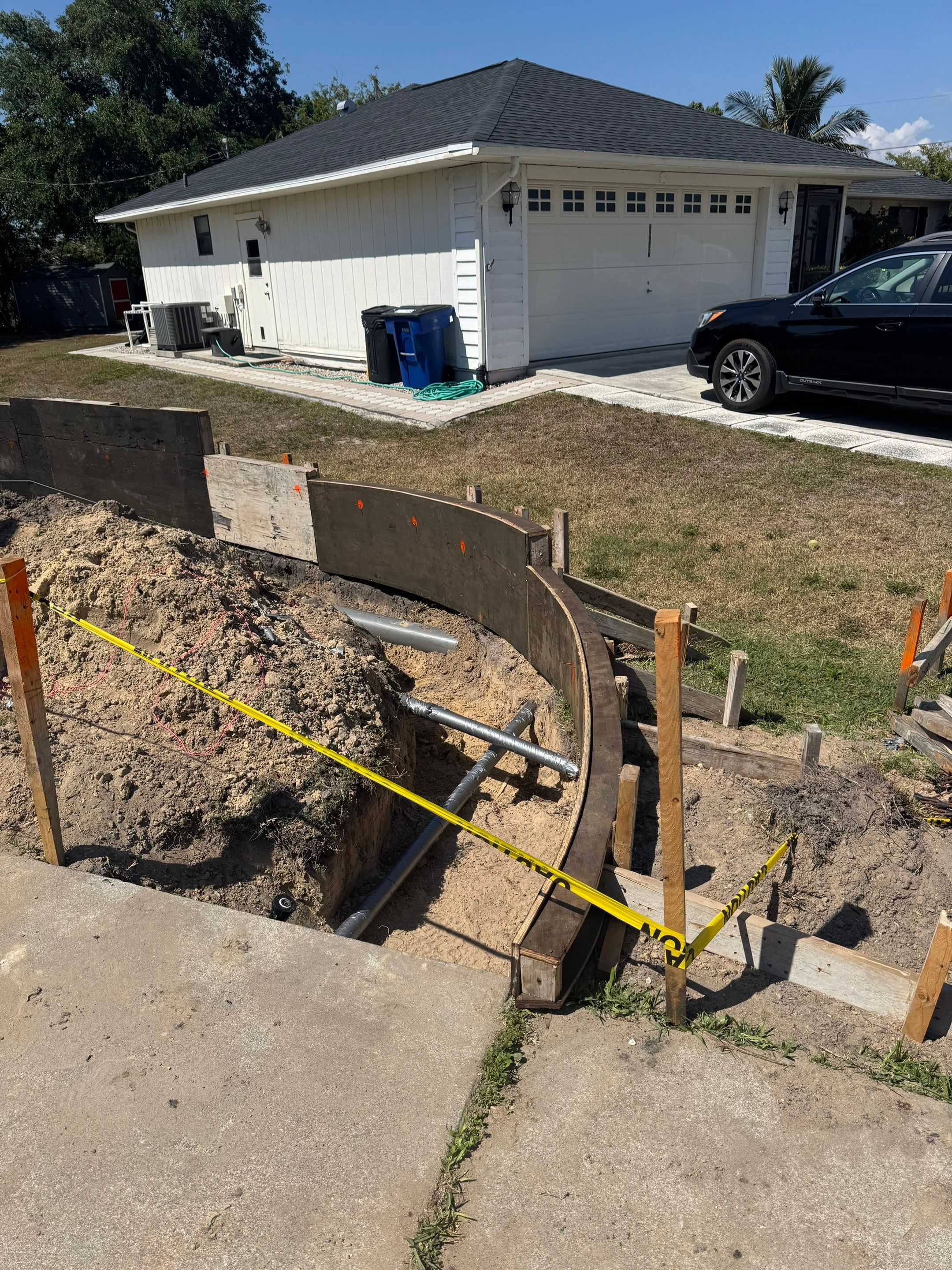 Custom Retaining Wall by Southern Gulf Construction