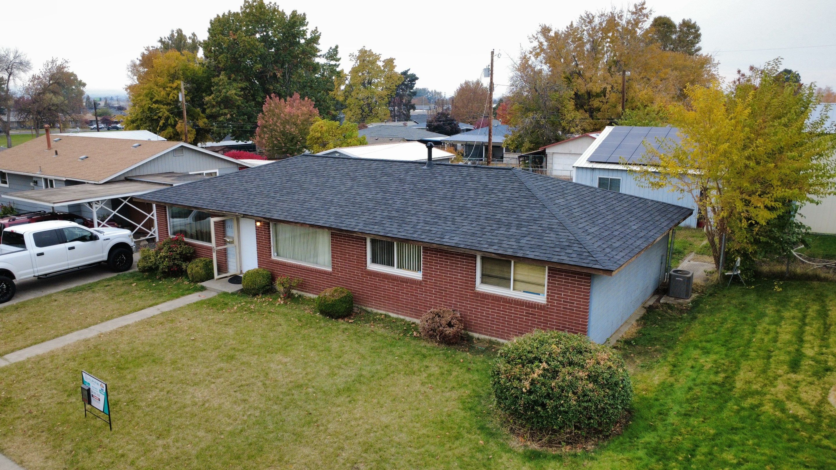 Residential Roof Replacement in Pasco Featuring CertainTeed Landmark PRO Shingles by Alpine Roofing