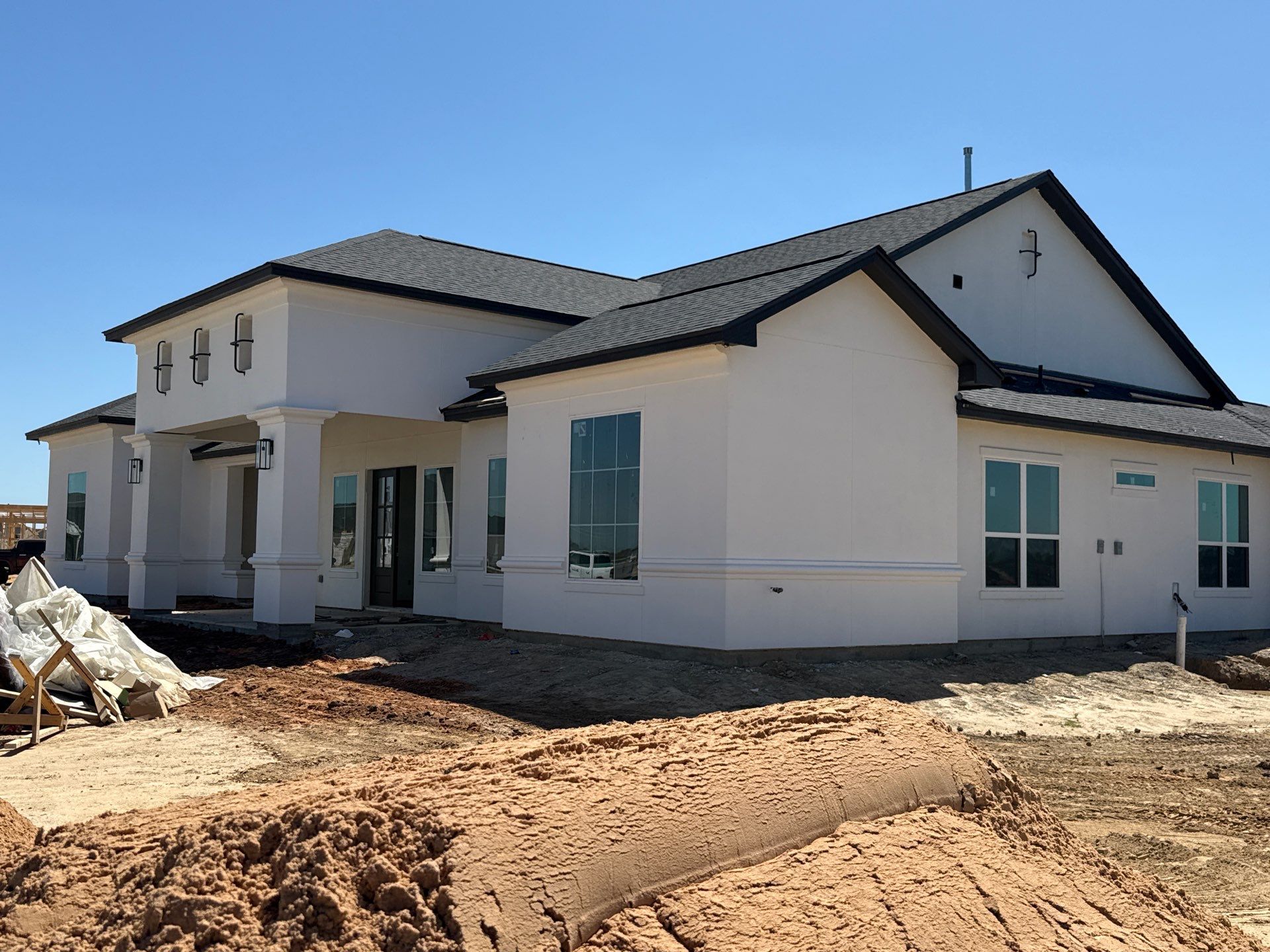 Custom Stucco Masterpiece with Precision Foam Detailing – Waller, TX by Apex Conventional Stucco Llc