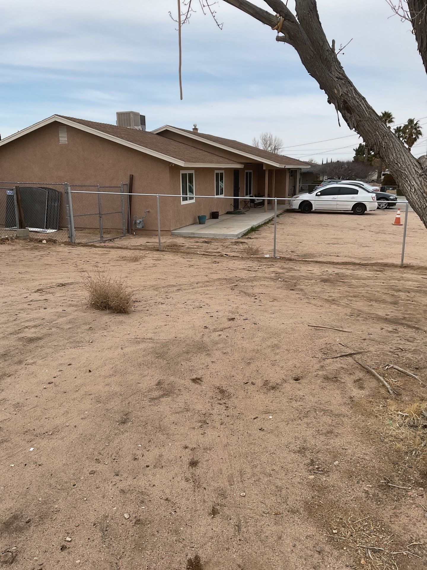 Fence Installation using chain -link by Fence Guys Inc. 