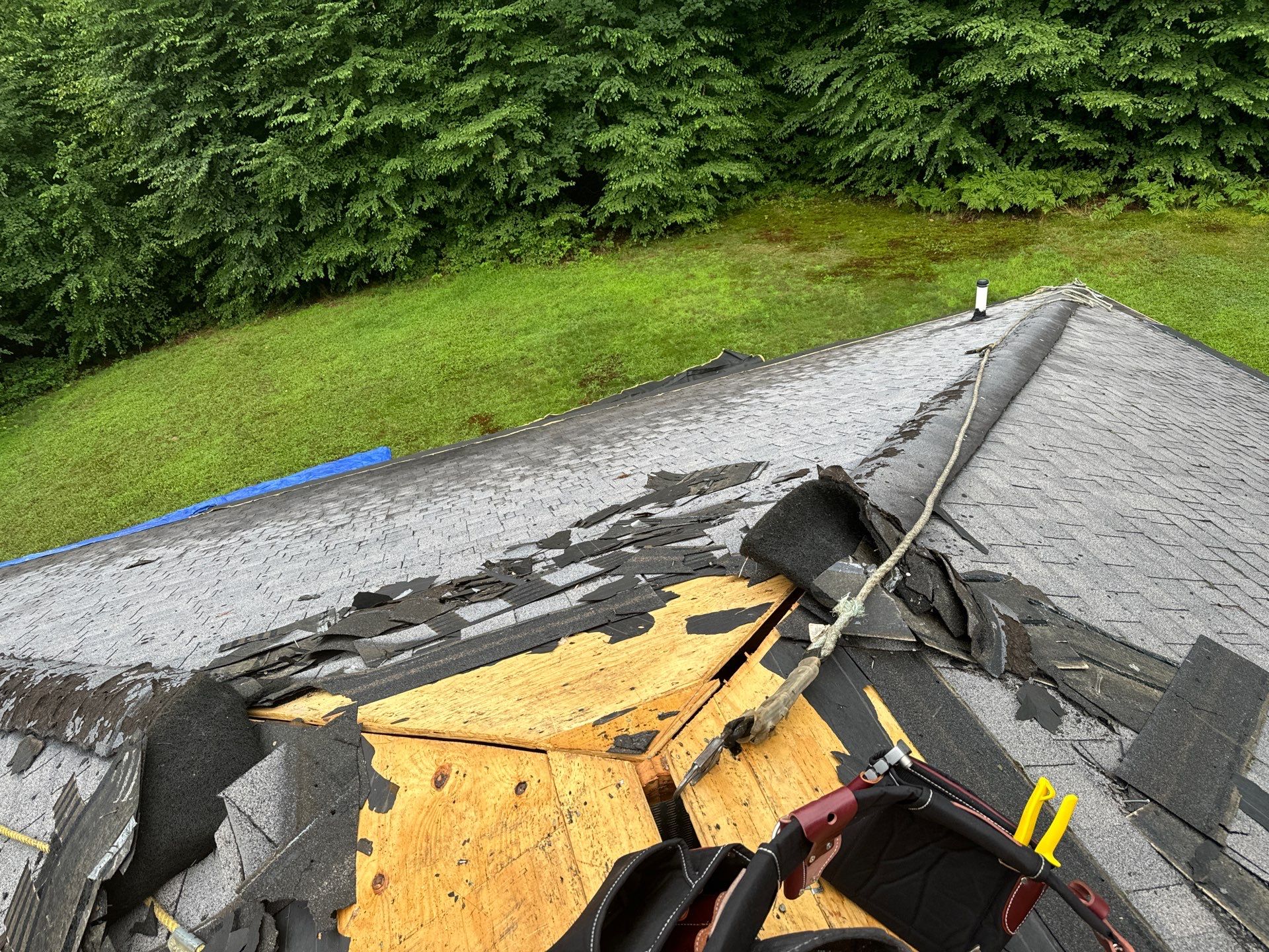 Roofing in Beautiful Lee New Hampshire by Tall pine roofing