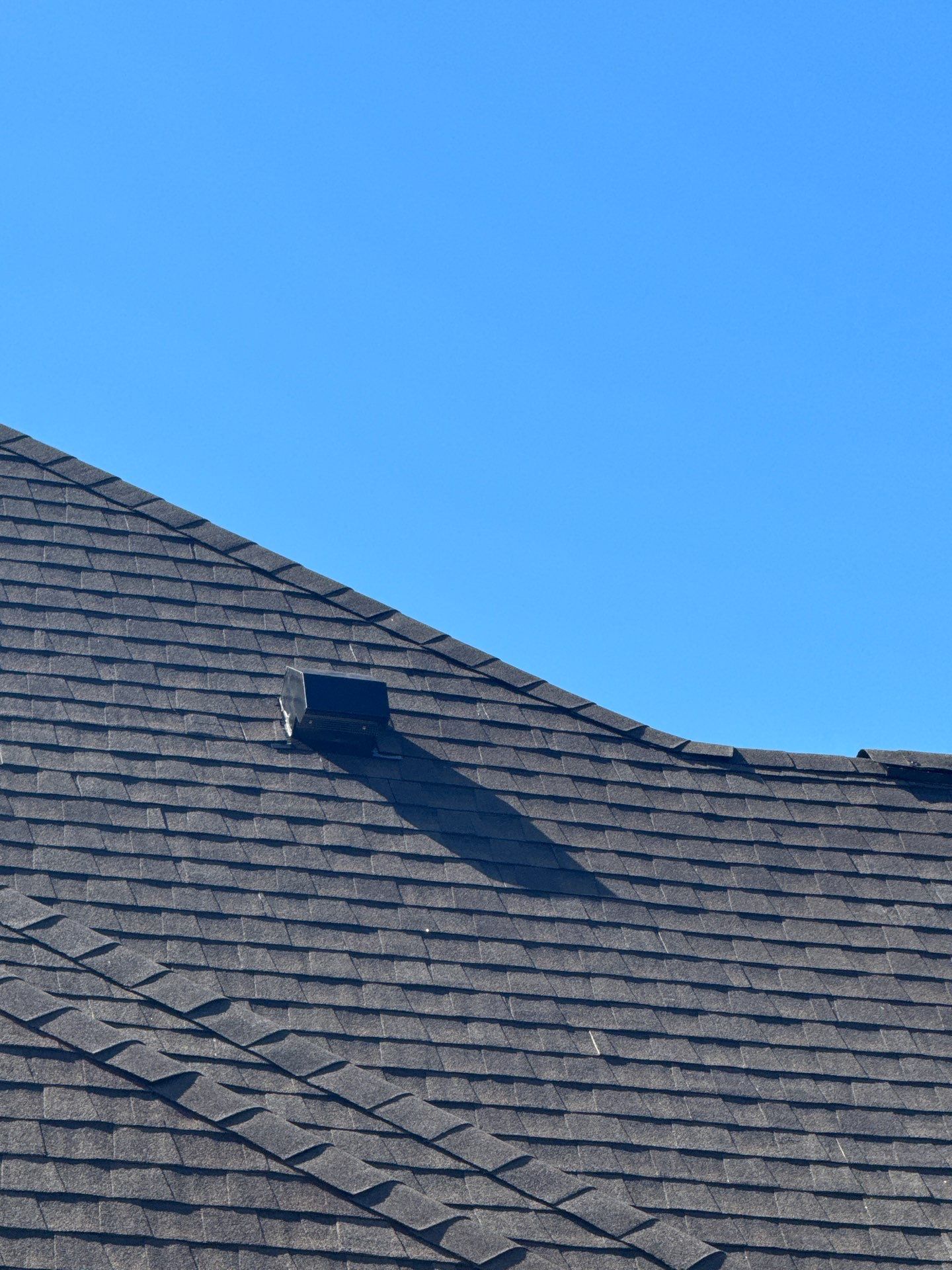 GAF HDZ - Barkwood by Linta Roofing