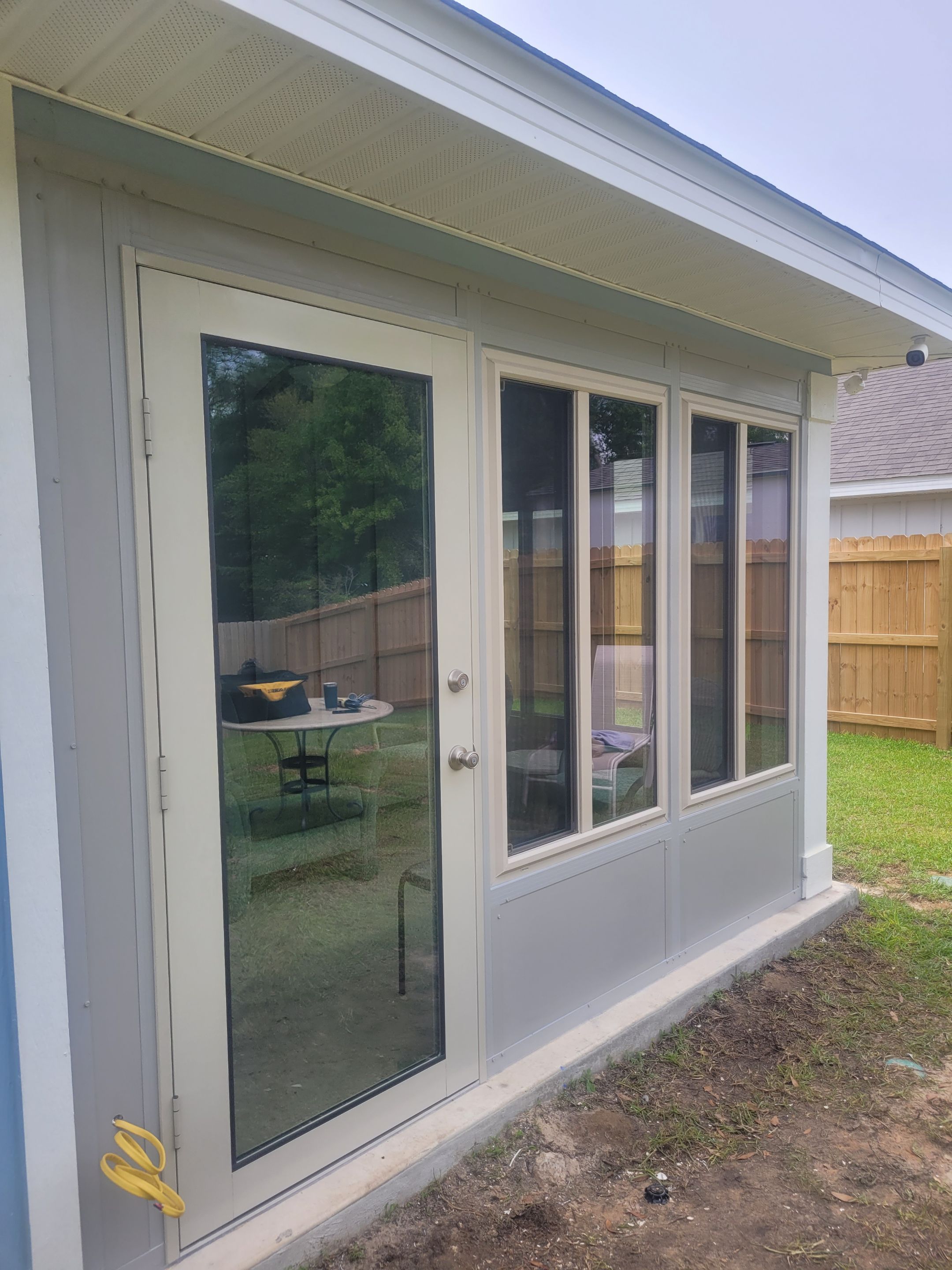 Screen Under Glass Room in Crestview by Titan Sunrooms