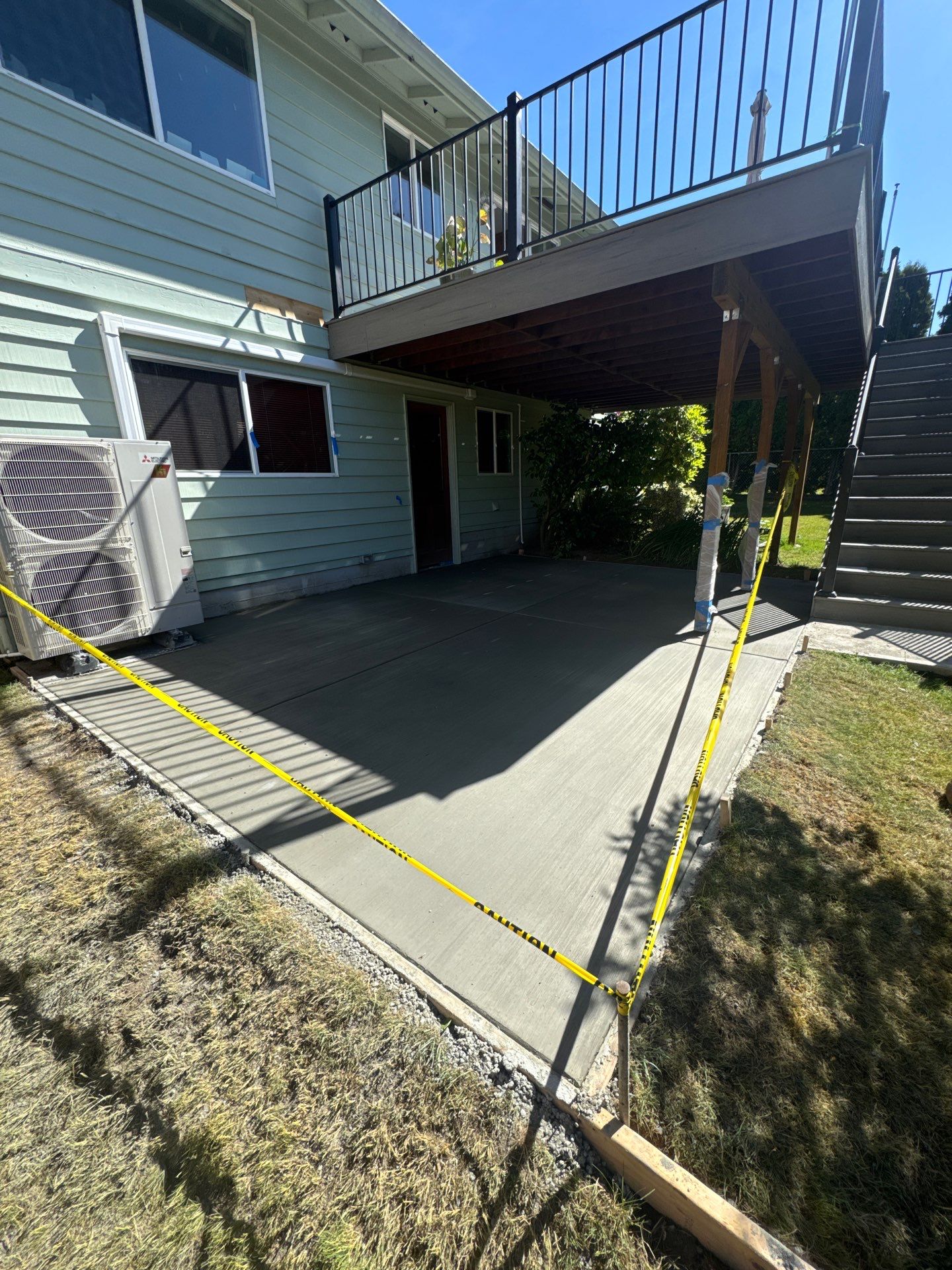 Concrete Patio & Driveway Renovation with Retaining Wall | Seattle  by Jireh Asphalt & Concrete Inc 