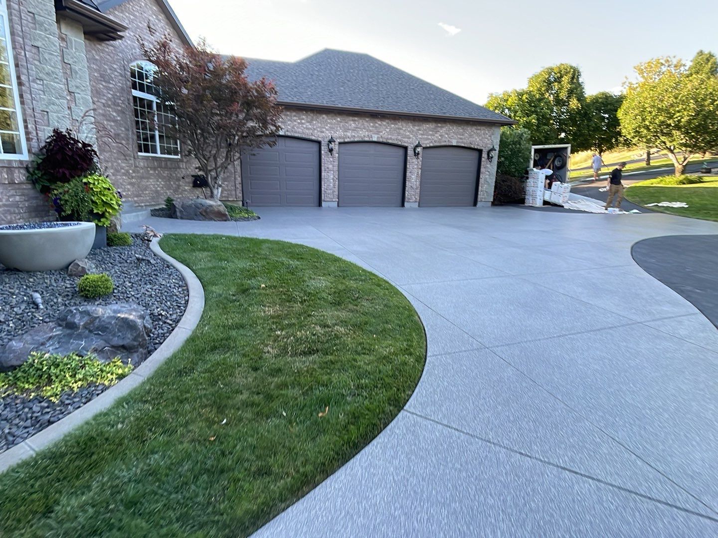 Driveway TransFLOORmation using Greystone 1/8" by Croc Coatings, LLC