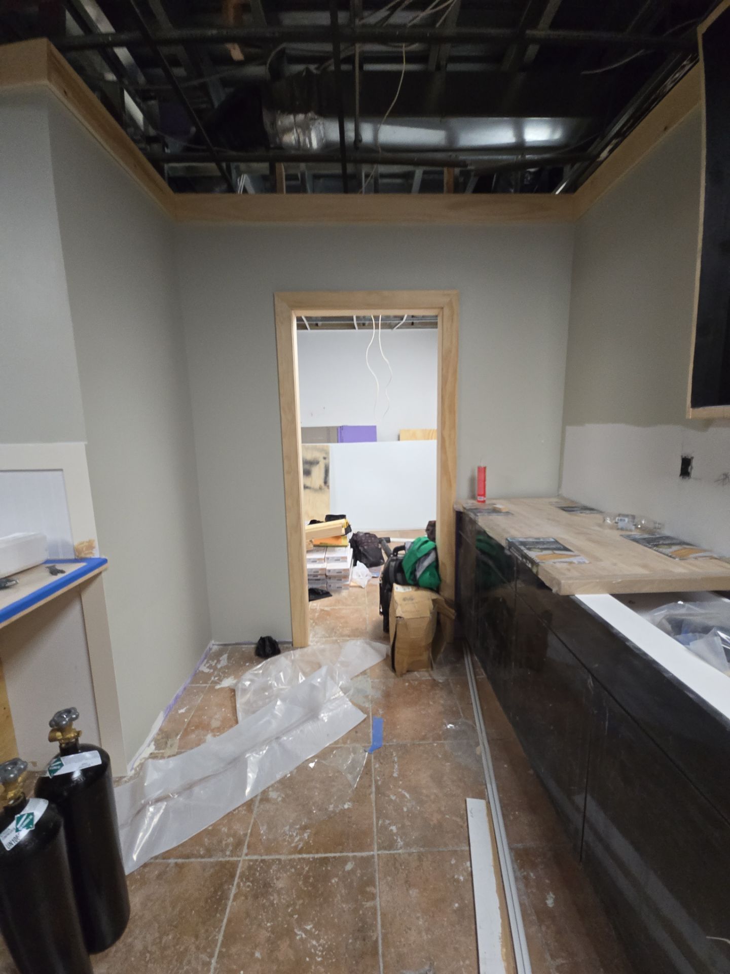 Sobol Whitestone Store Fit-out by Omada Construction Corp