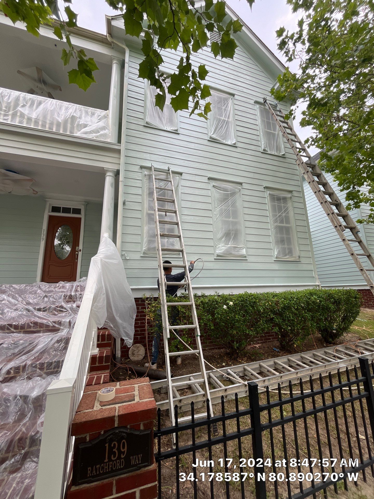 Geaux2Guy Rescues the Room: Restoring a Structurally Failed Wall (Columbia, SC) by Thompson Industrial
