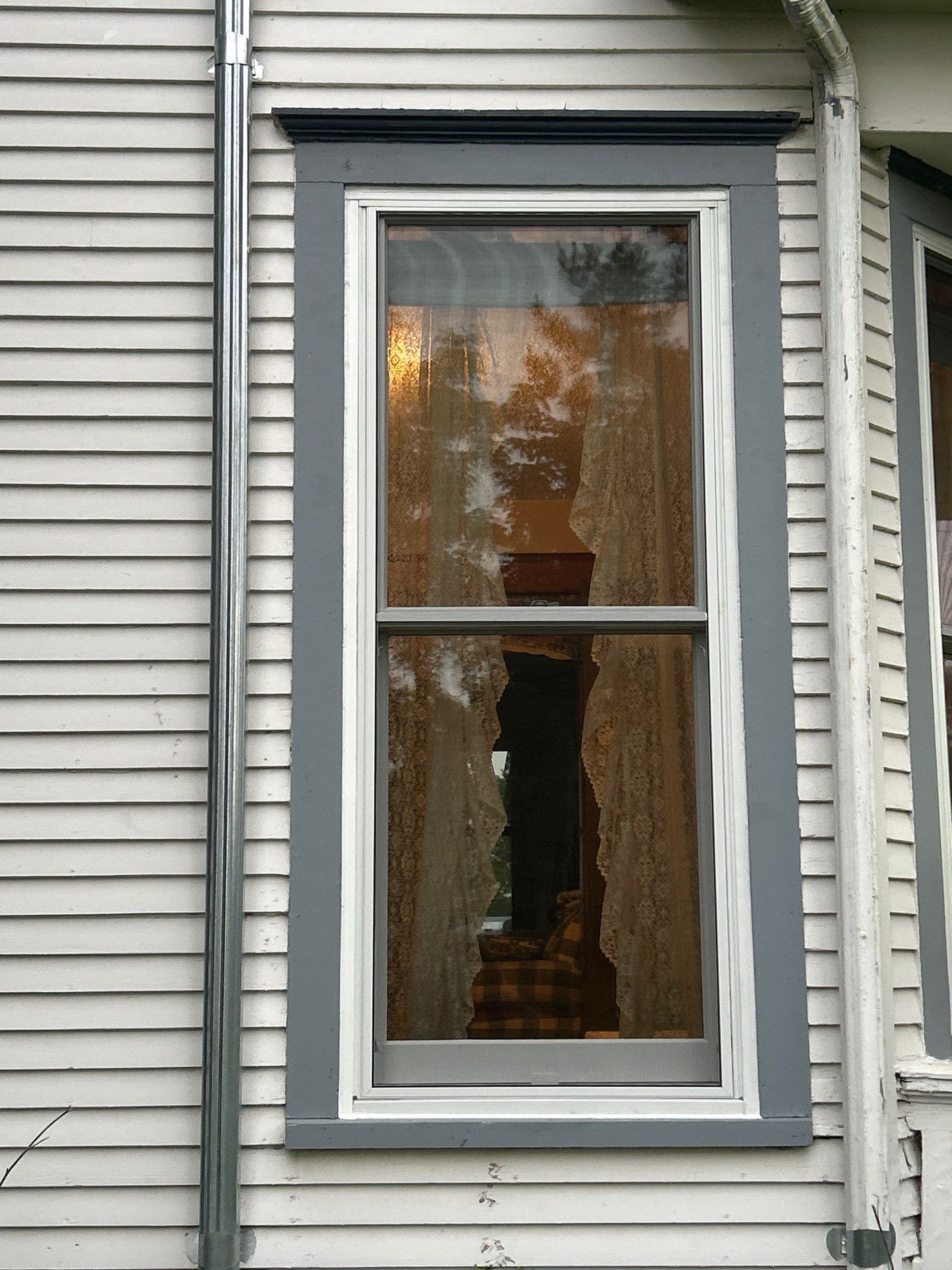 Windwo installation by United Windows and Siding LLC