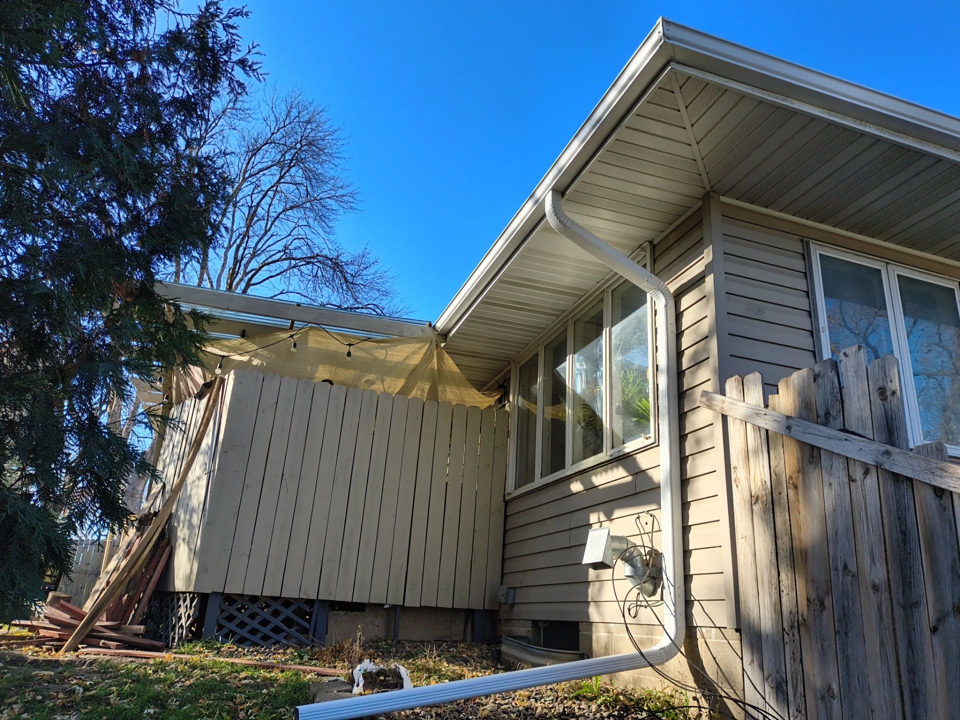 5-Inch Seamless Gutter Installation – New Hope, MN by Next Level Seamless Gutters / Exteriors Inc.