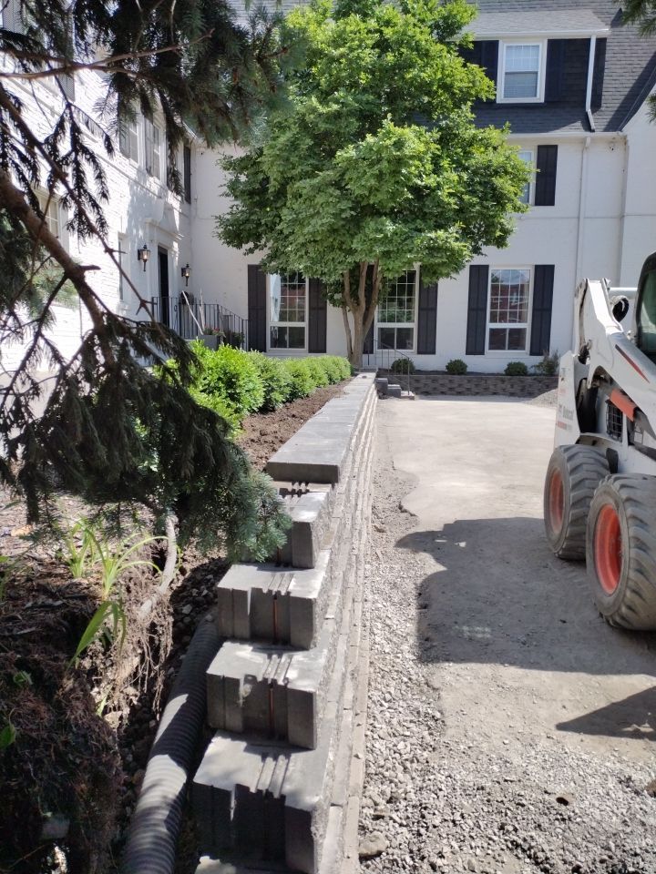 Replacement of existing retaining wall.  by New Horizon Landscapes
