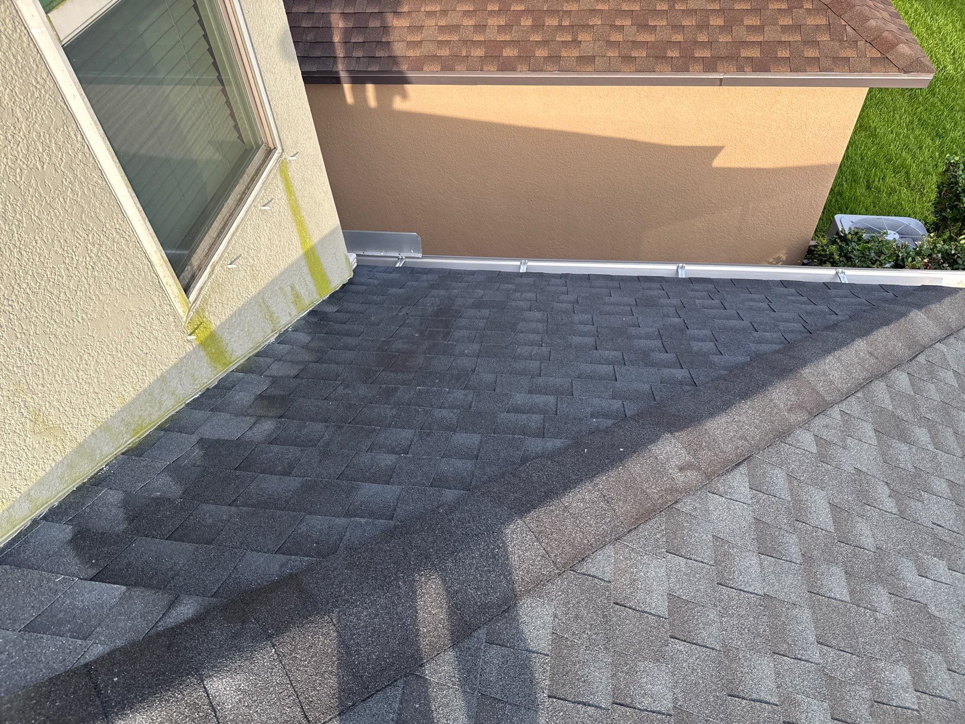 2-Story Asphalt Shingle Roof Cleaning & House Wash – Cypress Mill, Sun City Center, FL by Sunshine AquaWash