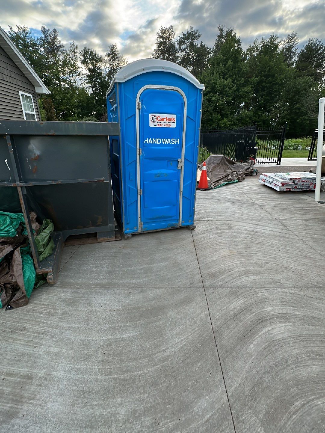 Residential Roofing Installation using Asphalt GAF HDZ by Artisan Roofing & Home Improvements Inc.