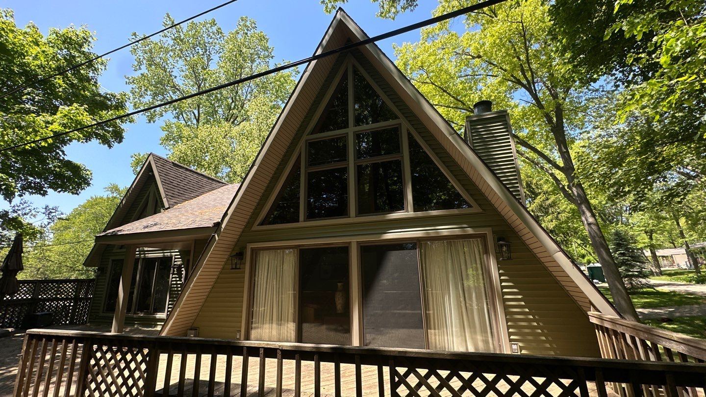 Siding Replacement using CertainTeed Restoration Classis D4 by 180 Contractors