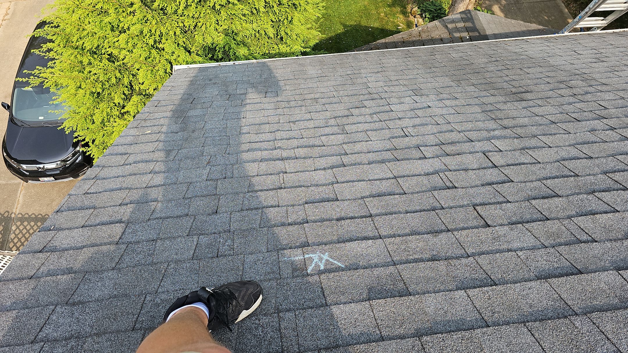 ATLAS PINNACLE COLOR: BLACK SHADOW by Eagle Eye Roofing