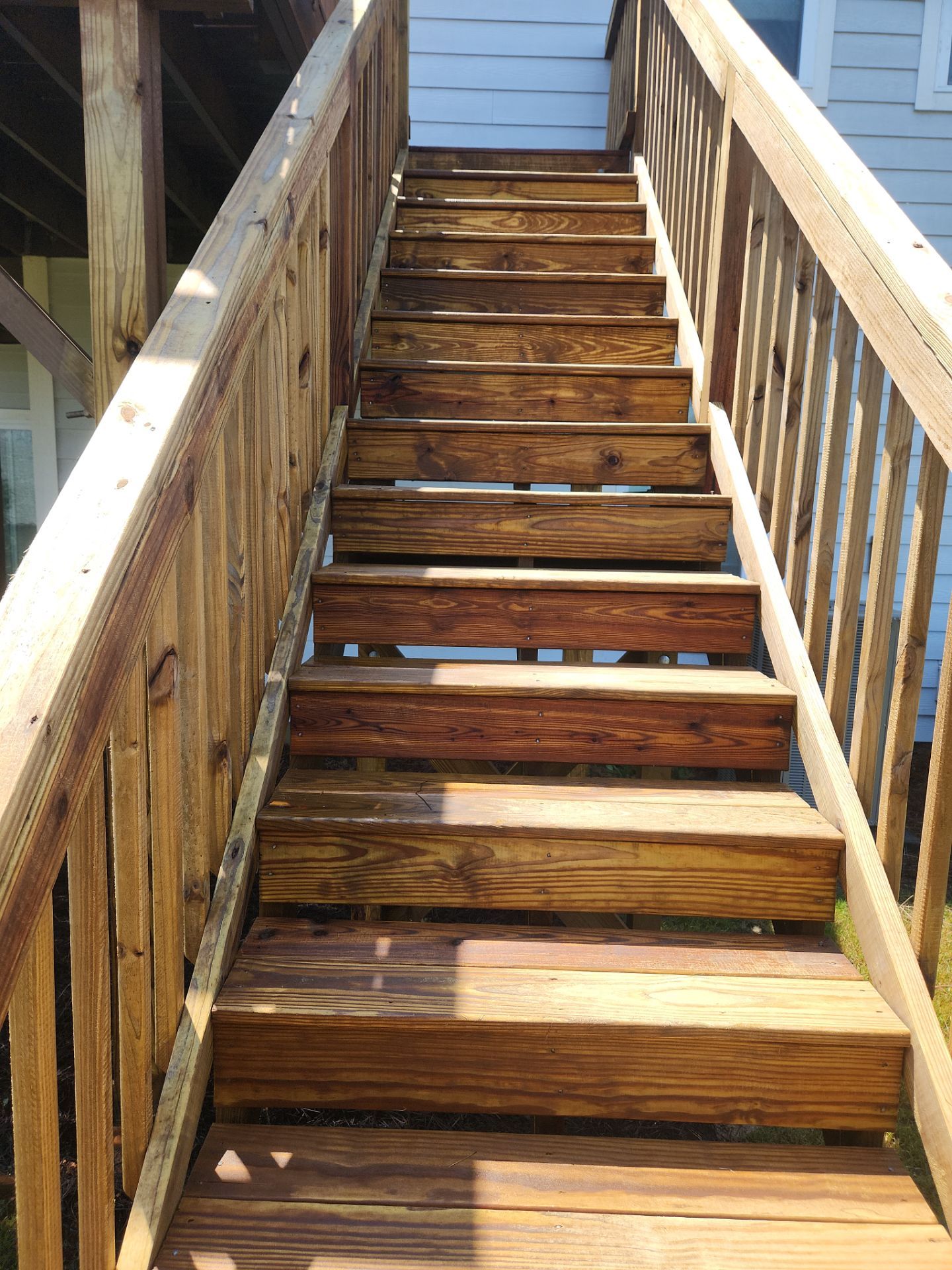 Deck using Wood Sealant by DuraSeal