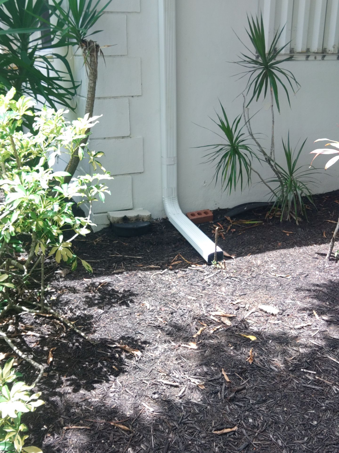 K-Style Seamless Gutter Installation using 3X4 Elbow Downspout in Marco Island, FL  by Gutter Professors